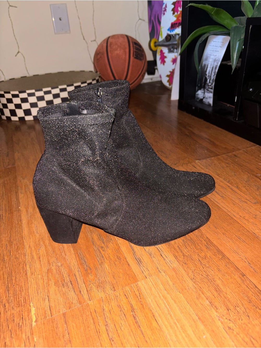 Women's Black Glitter Block Heel Ankle Boots
